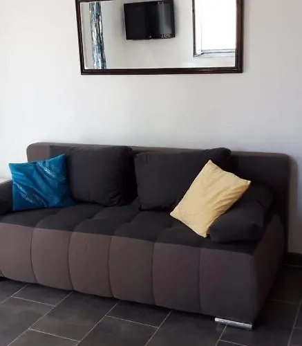 Tustica Apartament *