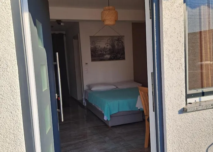Tustica Apartament *