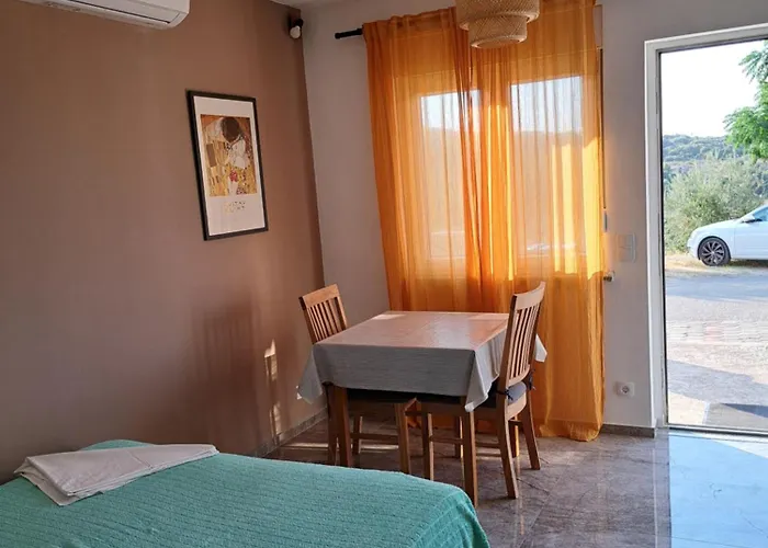 Tustica Apartament