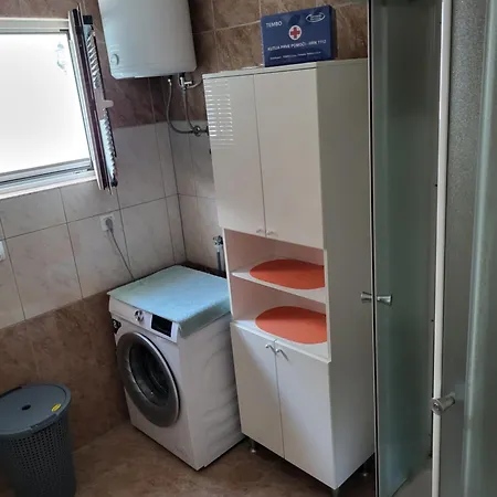 Tustica Sveti Petar (Zadar)